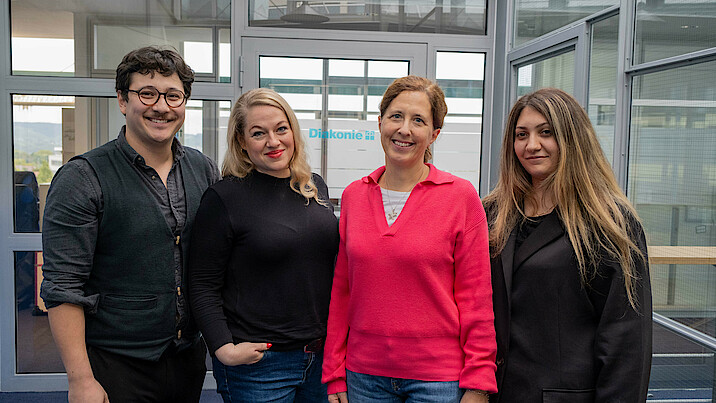 Das Team des Kompetenzzentrums Personalgewinnung v.l.n.r.: Patrick Maisch, Julia Bauer, Susanne Bohlien, Francesca Muratore. Es fehlt: Marcel Hägele.