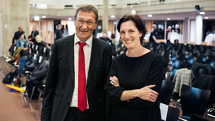 Norbert Collmar und Andrea Dietzsch lächelnd 